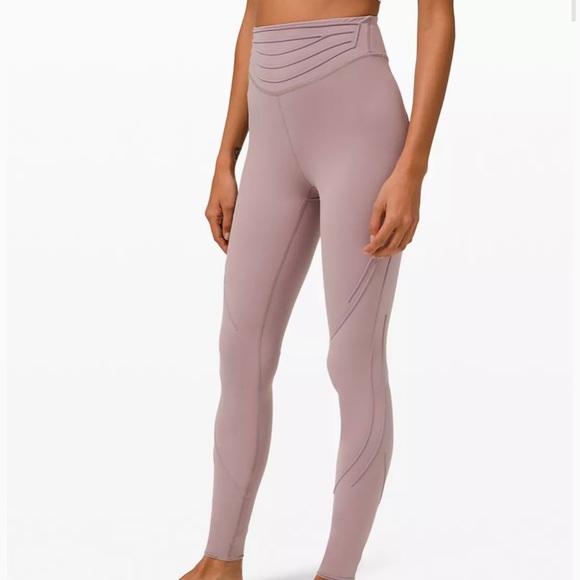 Lululemon get in line leggings - Picture 5 of 5